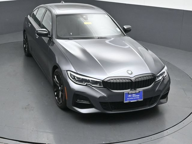 Used 2021 BMW 330i xDrive Sedan w/ M Sport Package AWD/4WD image 45