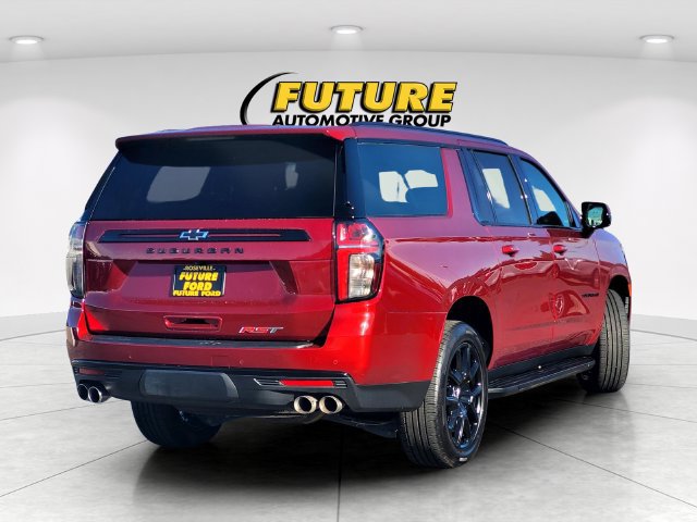 Used 2023 Chevrolet Suburban RST w/ Sport Performance Package AWD/4WD image 4