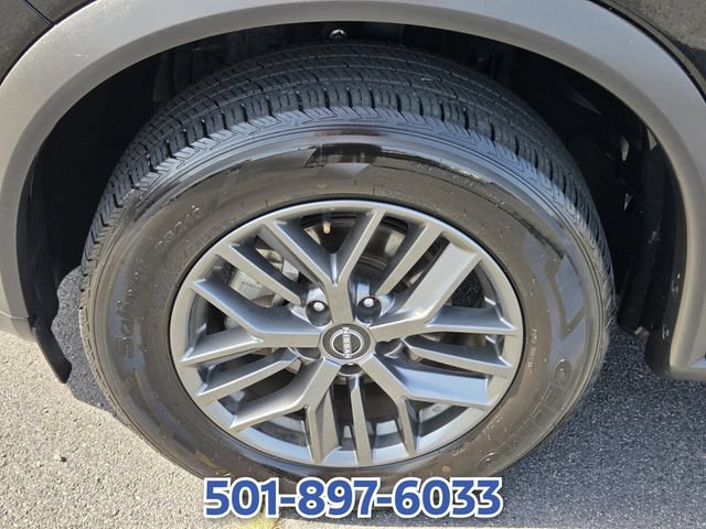 Used 2024 Nissan Rogue S FWD image 16