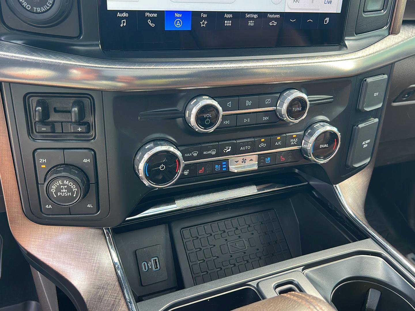 Certified 2024 Ford F150 King Ranch w/ FX4 Off-Road Package image 29