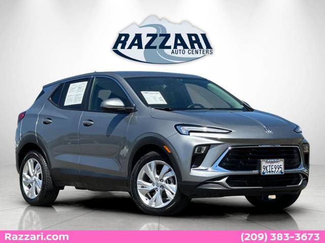 Used 2024 Buick Encore GX Preferred FWD image 1