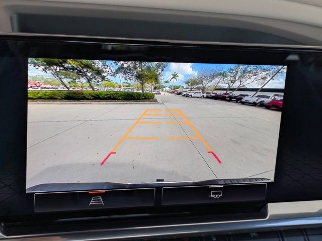 Used 2025 GMC Sierra 1500 SLT image 27