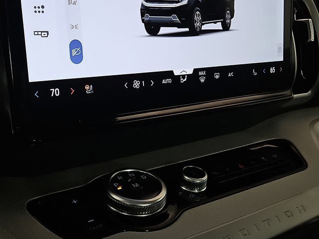 Certified 2025 Ford Expedition Active image 19