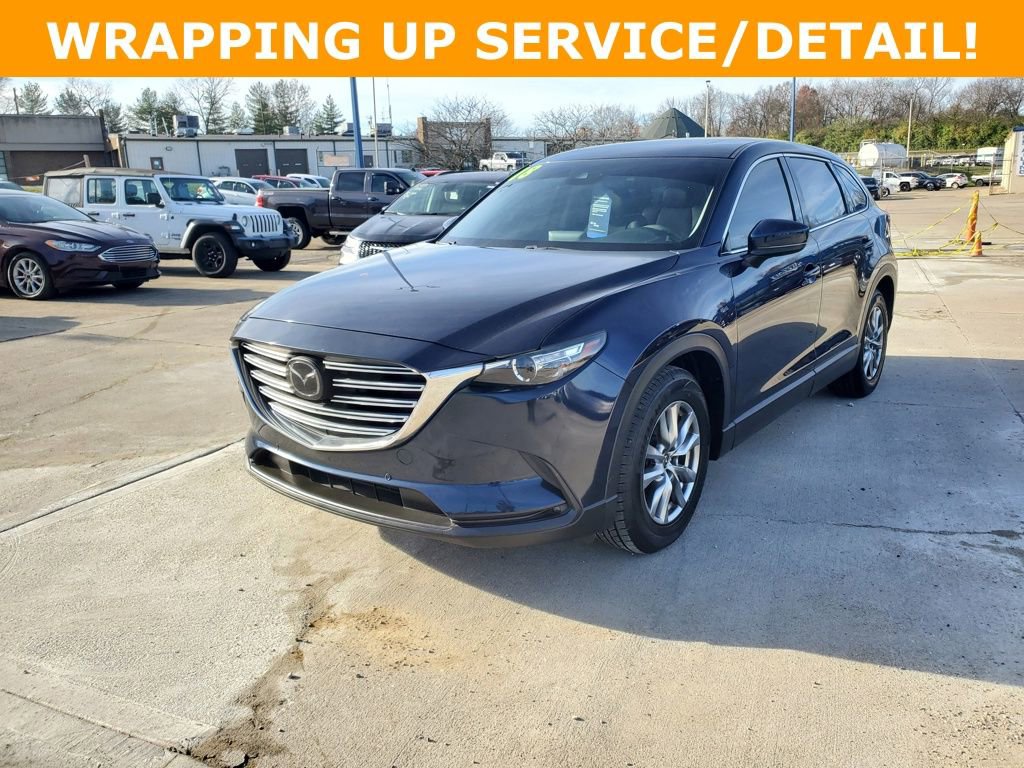 Used 2018 MAZDA CX-9 Touring w/ Touring Premium Package image 4