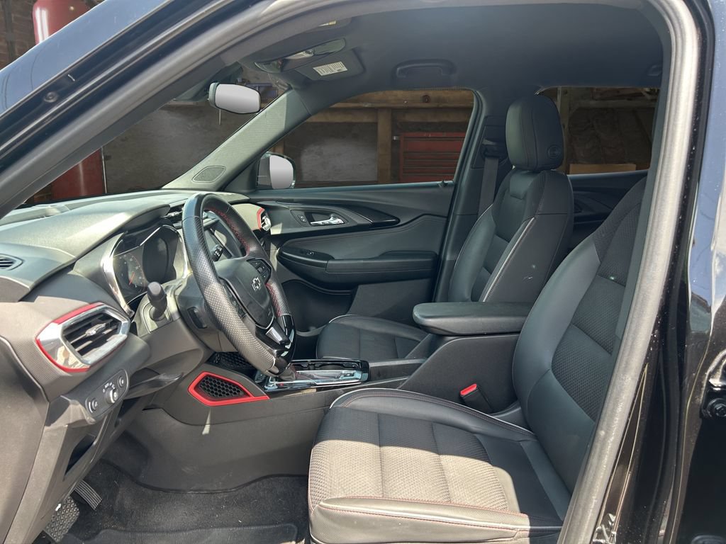 Used 2022 Chevrolet TrailBlazer RS FWD image 19