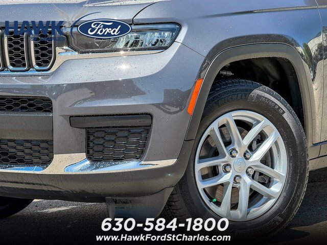Used 2024 Jeep Grand Cherokee L Laredo AWD/4WD image 3