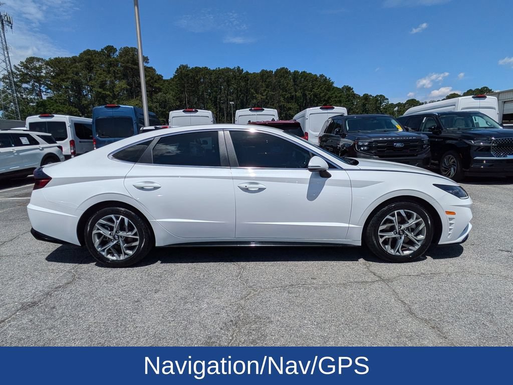 Used 2023 Hyundai Sonata SEL FWD image 3