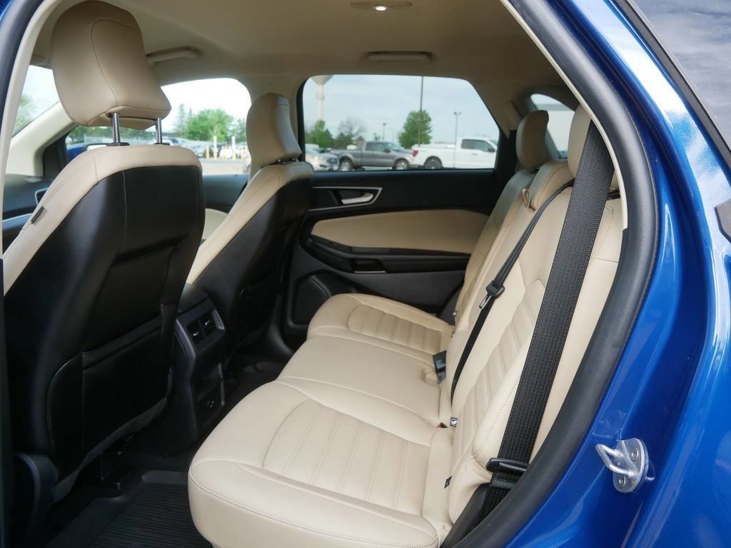 Certified 2021 Ford Edge SEL w/ Cargo Accessory Package AWD/4WD image 16