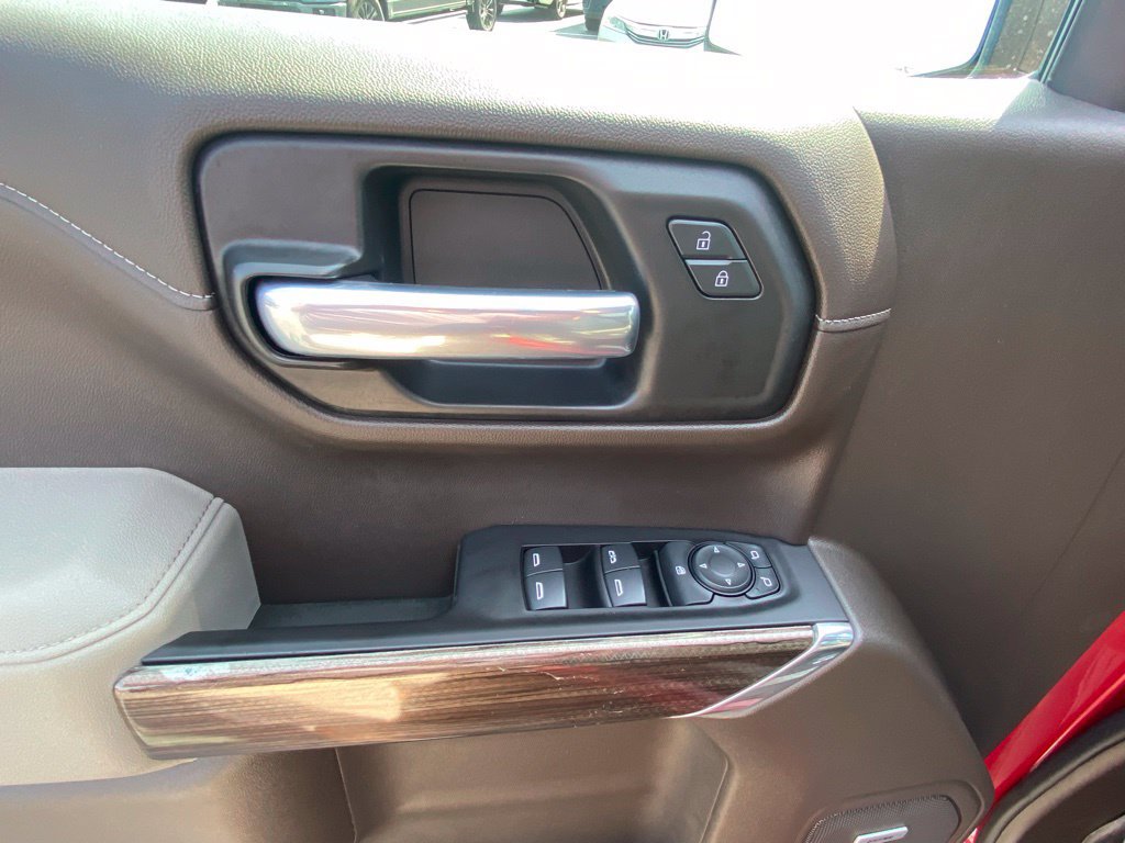 Used 2020 Chevrolet Silverado 1500 RST AWD/4WD image 11