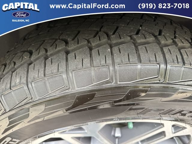 Certified 2025 Ford Expedition Active AWD/4WD image 14