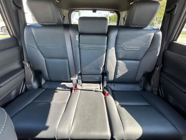 Used 2024 Lexus GX 550 w/ Accessory Package (2T) AWD/4WD image 26