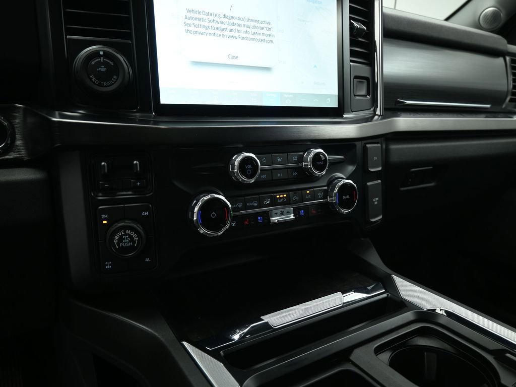 Certified 2023 Ford F250 Lariat w/ Lariat Ultimate Package image 17