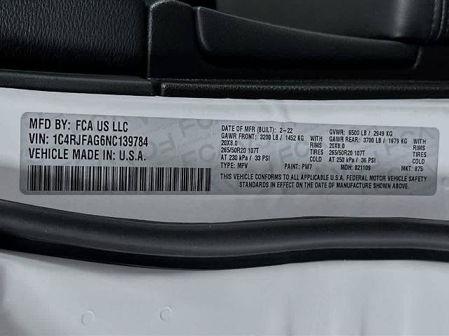 Used 2022 Jeep Grand Cherokee Laredo X AWD/4WD image 23