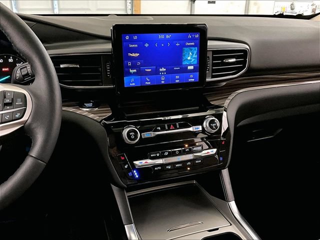 Certified 2024 Ford Explorer Limited w/ Equipment Group 301A AWD/4WD image 6