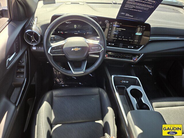 Used 2025 Chevrolet Equinox LT w/ Convenience Package II AWD/4WD image 13