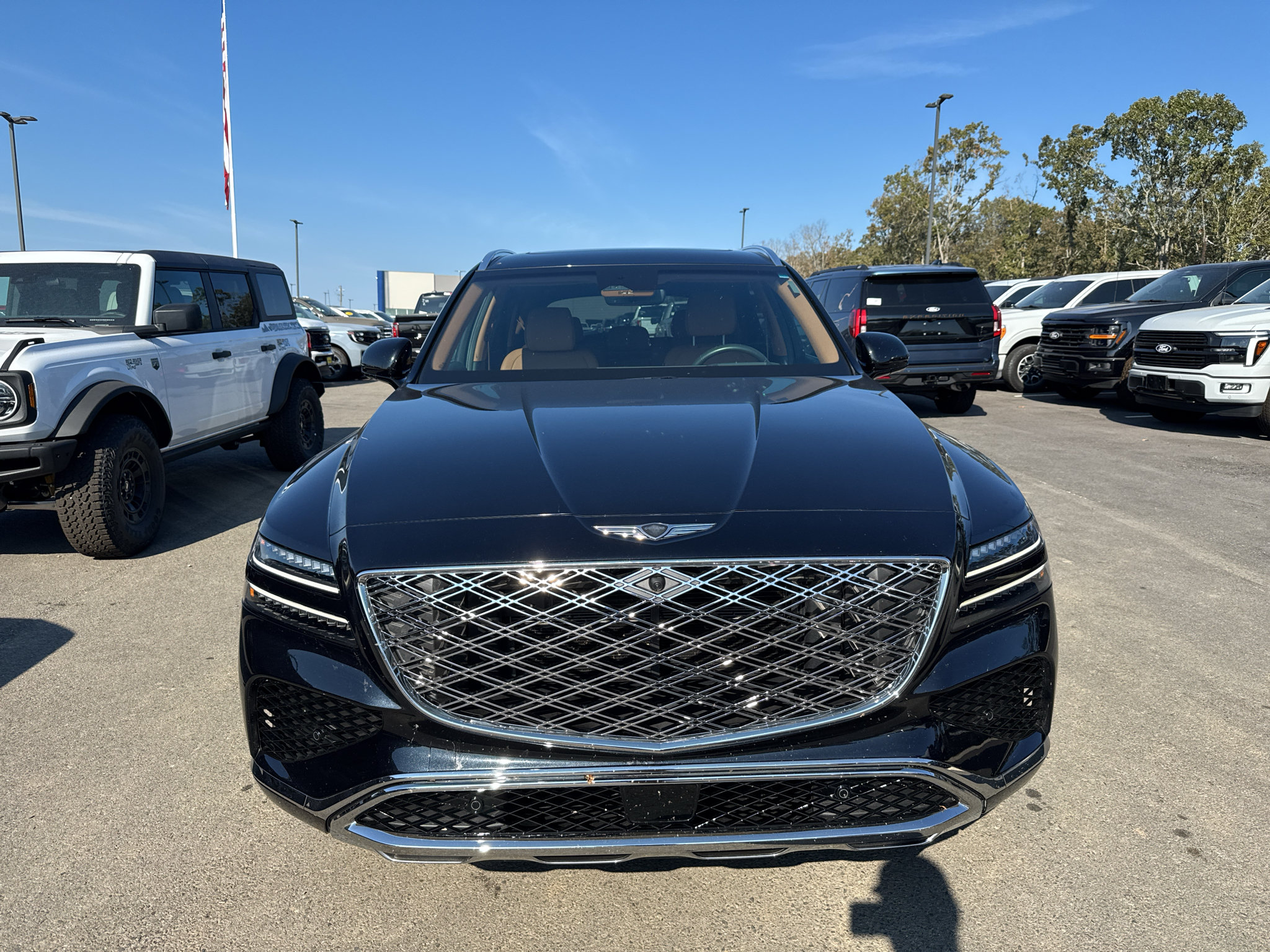 Used 2025 Genesis GV80 3.5T Advanced AWD/4WD image 2