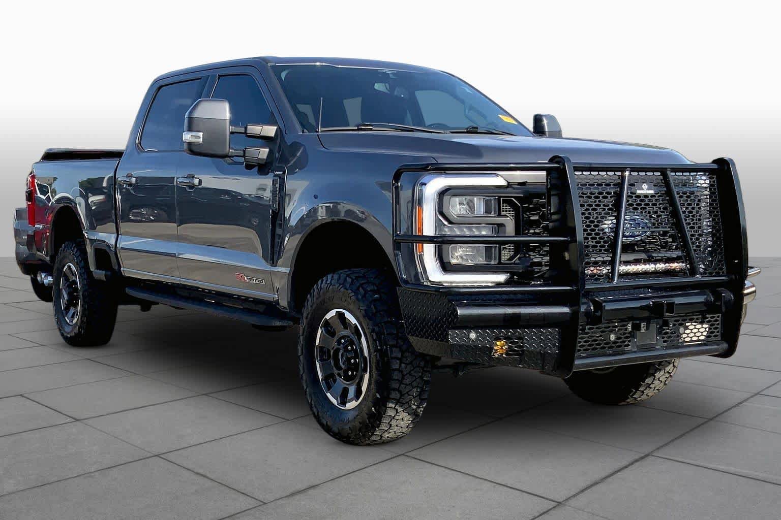 Certified 2023 Ford F250 Lariat w/ Lariat Ultimate Package AWD/4WD image 3