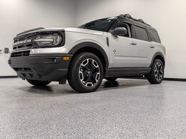 Certified 2022 Ford Bronco Sport Outer Banks w/ Tech Package AWD/4WD image 5