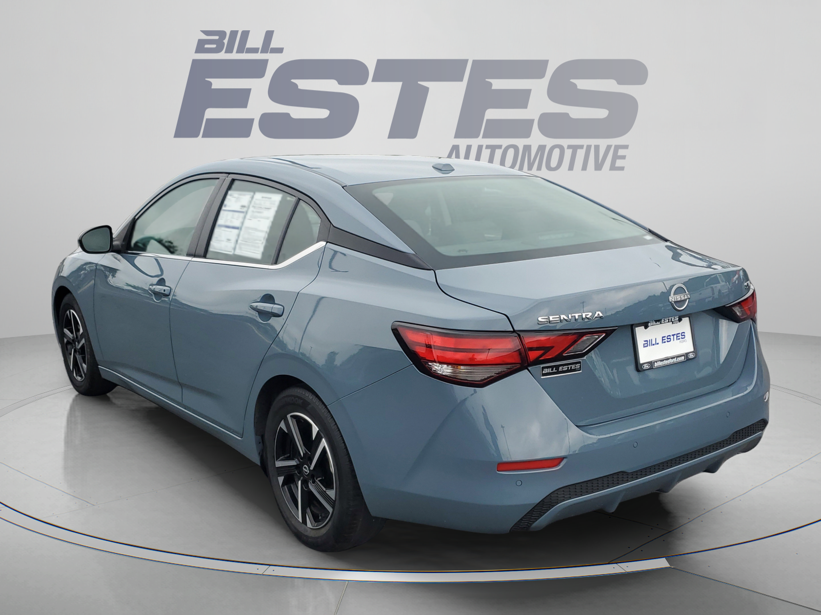 Used 2024 Nissan Sentra SV FWD image 3