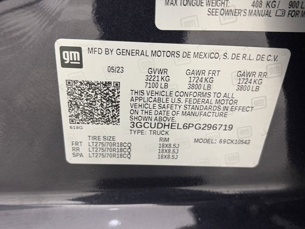 Used 2023 Chevrolet Silverado 1500 ZR2 w/ Technology Package AWD/4WD image 9
