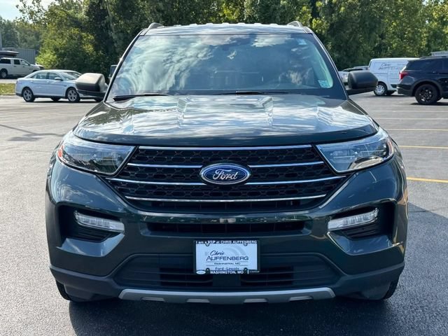 Certified 2024 Ford Explorer XLT w/ Equipment Group 202A AWD/4WD image 9