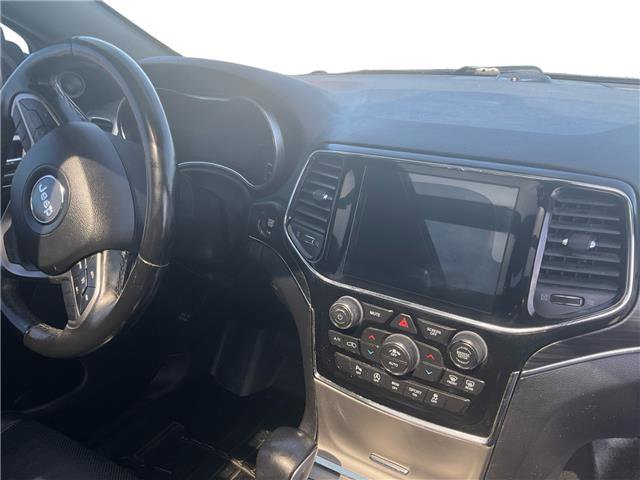 Used 2020 Jeep Grand Cherokee Limited w/ Luxury Group II AWD/4WD image 6