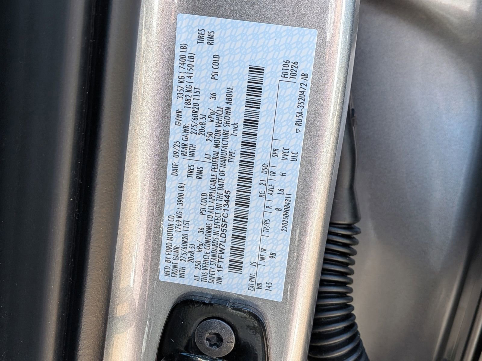 Certified 2025 Ford F150 Platinum w/ Equipment Group 702A High AWD/4WD image 16
