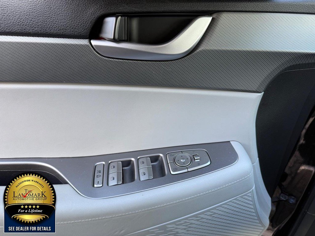 Used 2025 Hyundai Palisade SEL FWD image 8