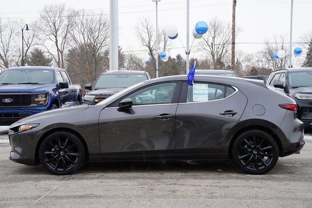 Used 2024 MAZDA MAZDA3 s image 2