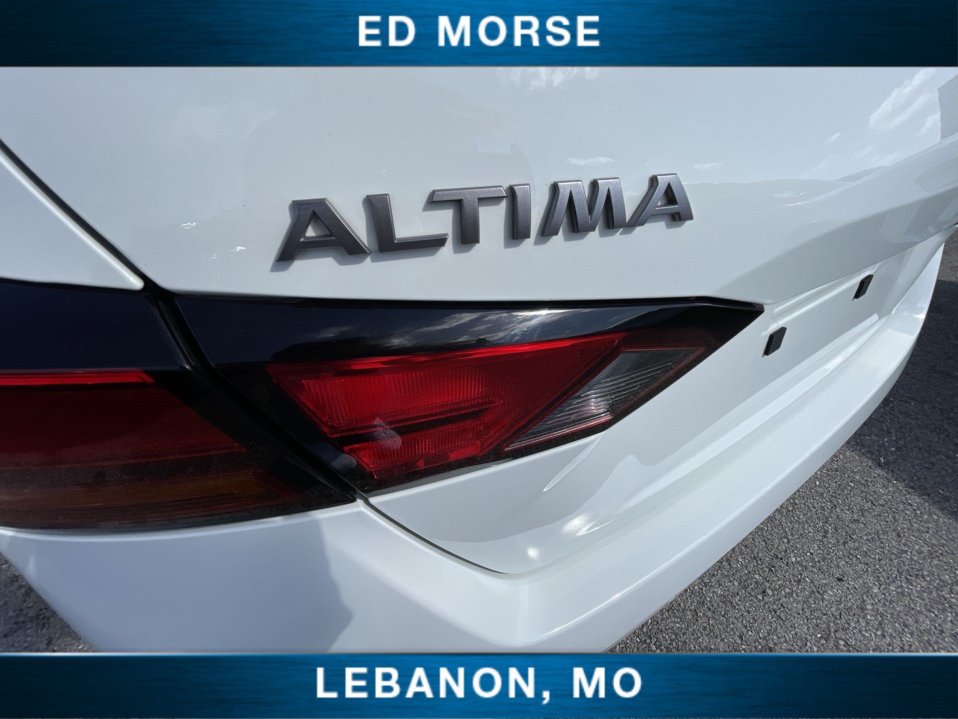 Used 2025 Nissan Altima 2.5 SV FWD image 29