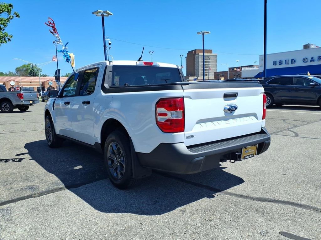 Certified 2024 Ford Maverick XLT w/ XLT Luxury Package FWD image 9