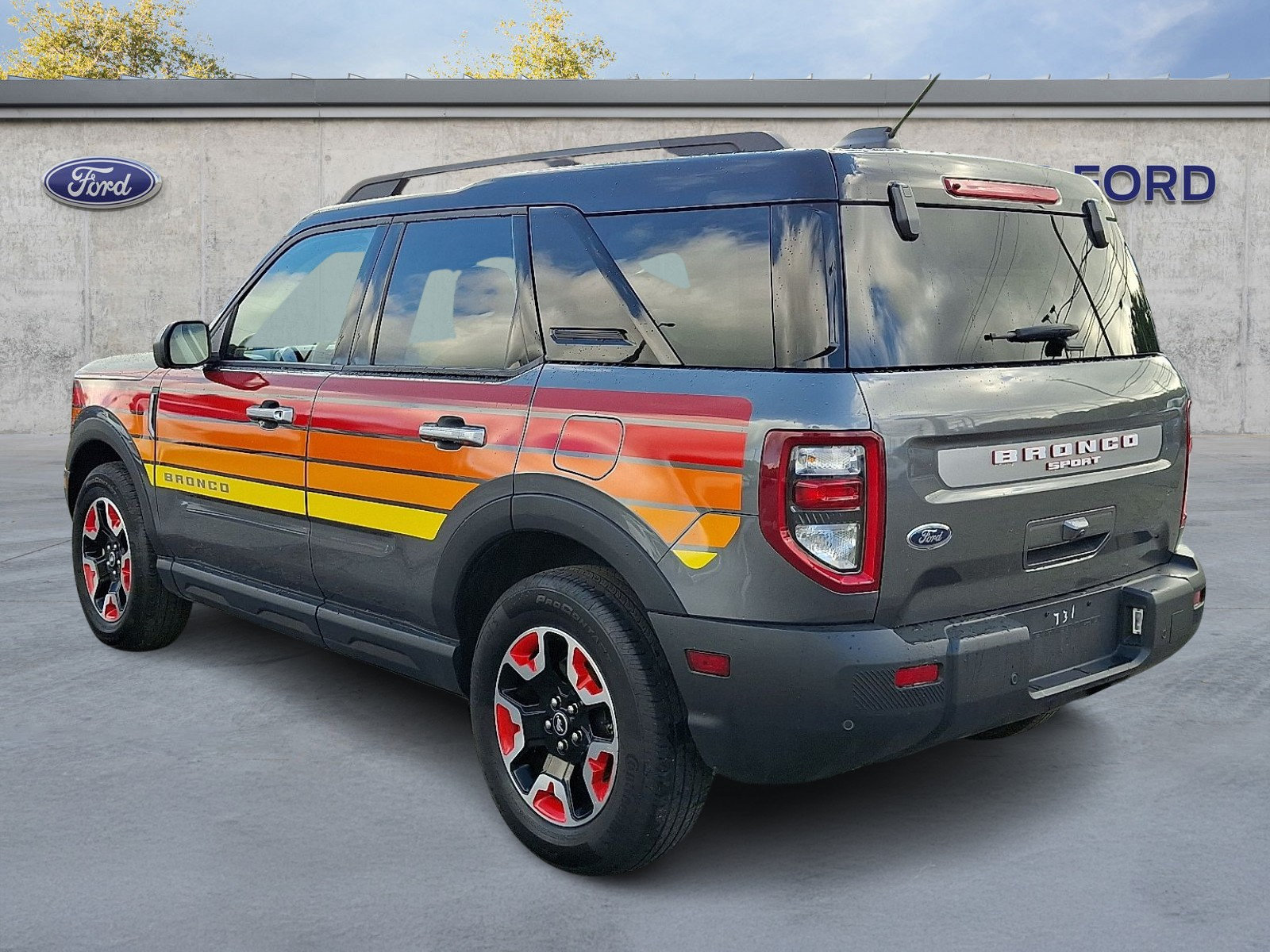Certified 2025 Ford Bronco Sport Free Wheeling w/ Convenience Package AWD/4WD image 4