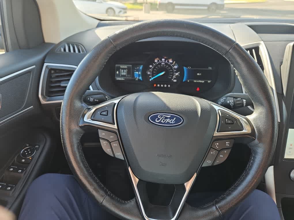 Certified 2024 Ford Edge SEL w/ Convenience Package AWD/4WD image 15