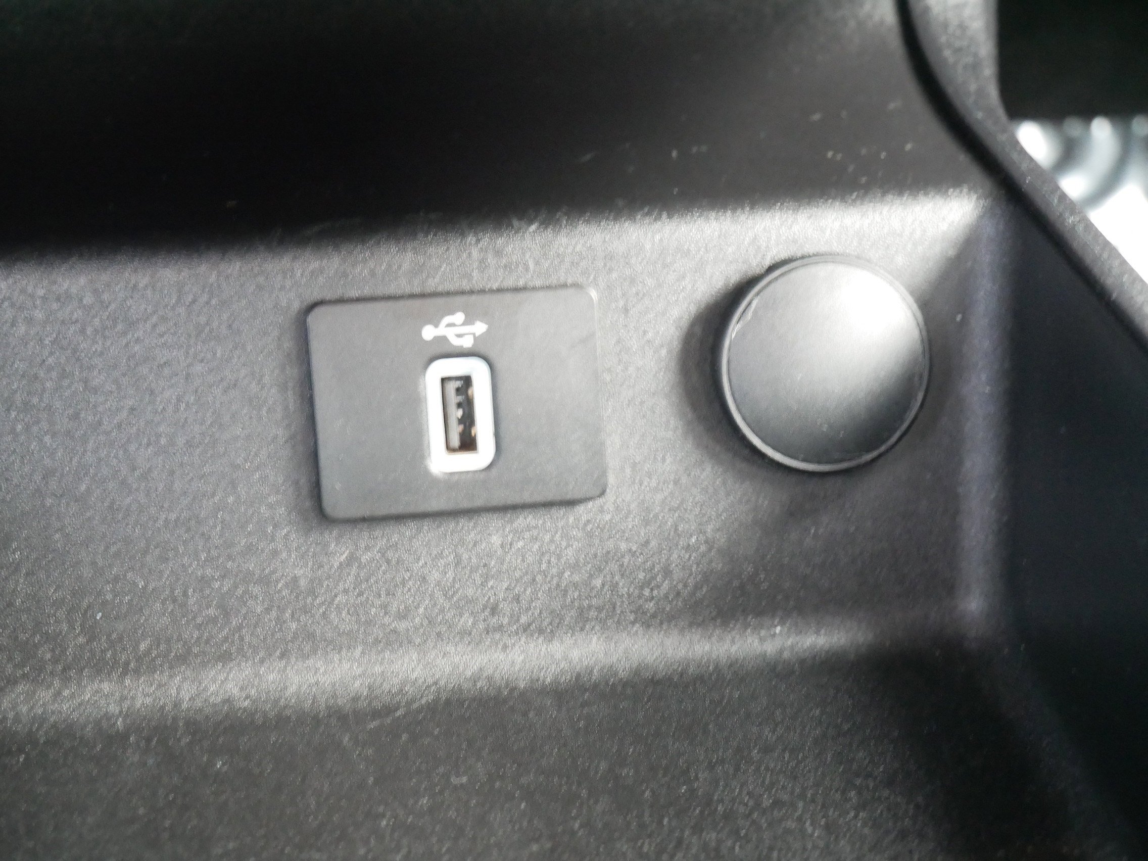 Certified 2018 Ford Fusion Titanium image 33