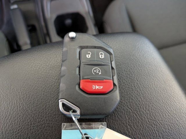 Used 2019 Jeep Wrangler Unlimited Sport S image 27