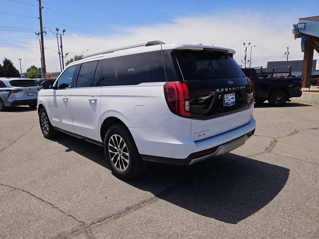 Certified 2025 Ford Expedition Max Platinum AWD/4WD image 3