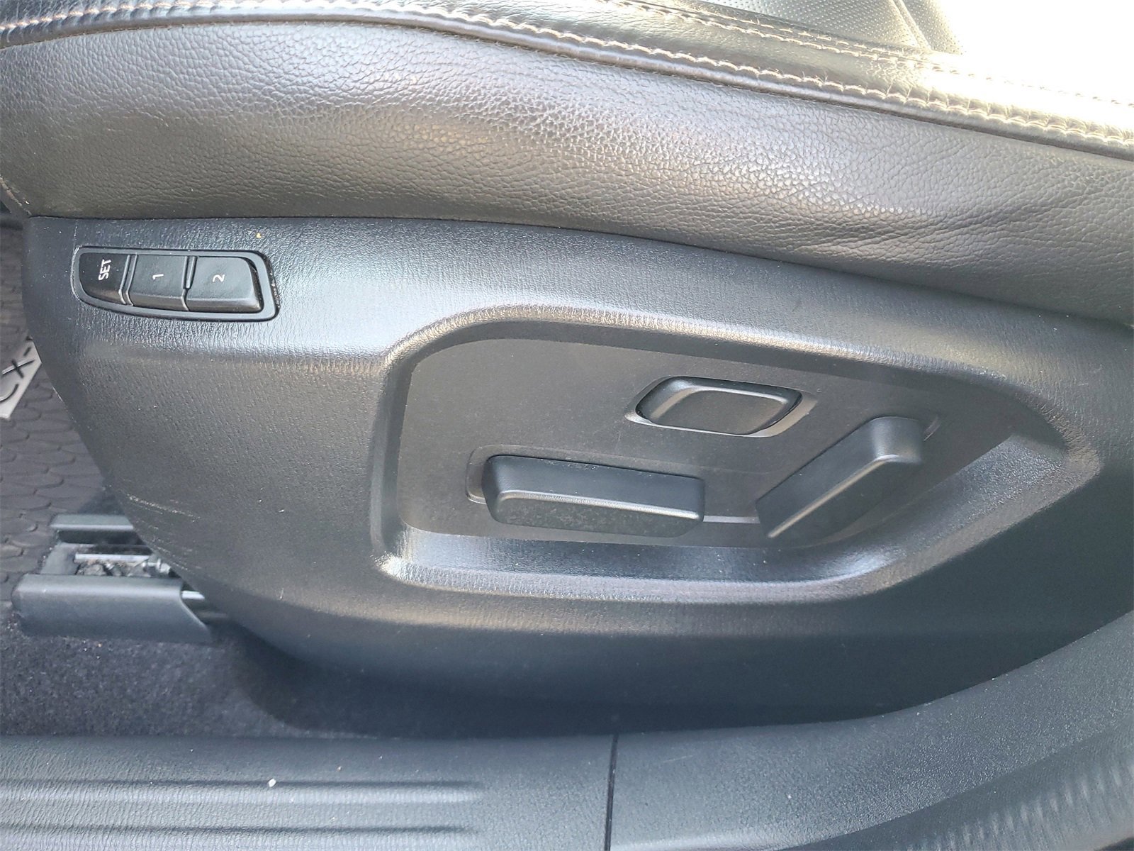 Used 2023 MAZDA CX-5 AWD 2.5 S w/ Premium Plus Pkg image 18