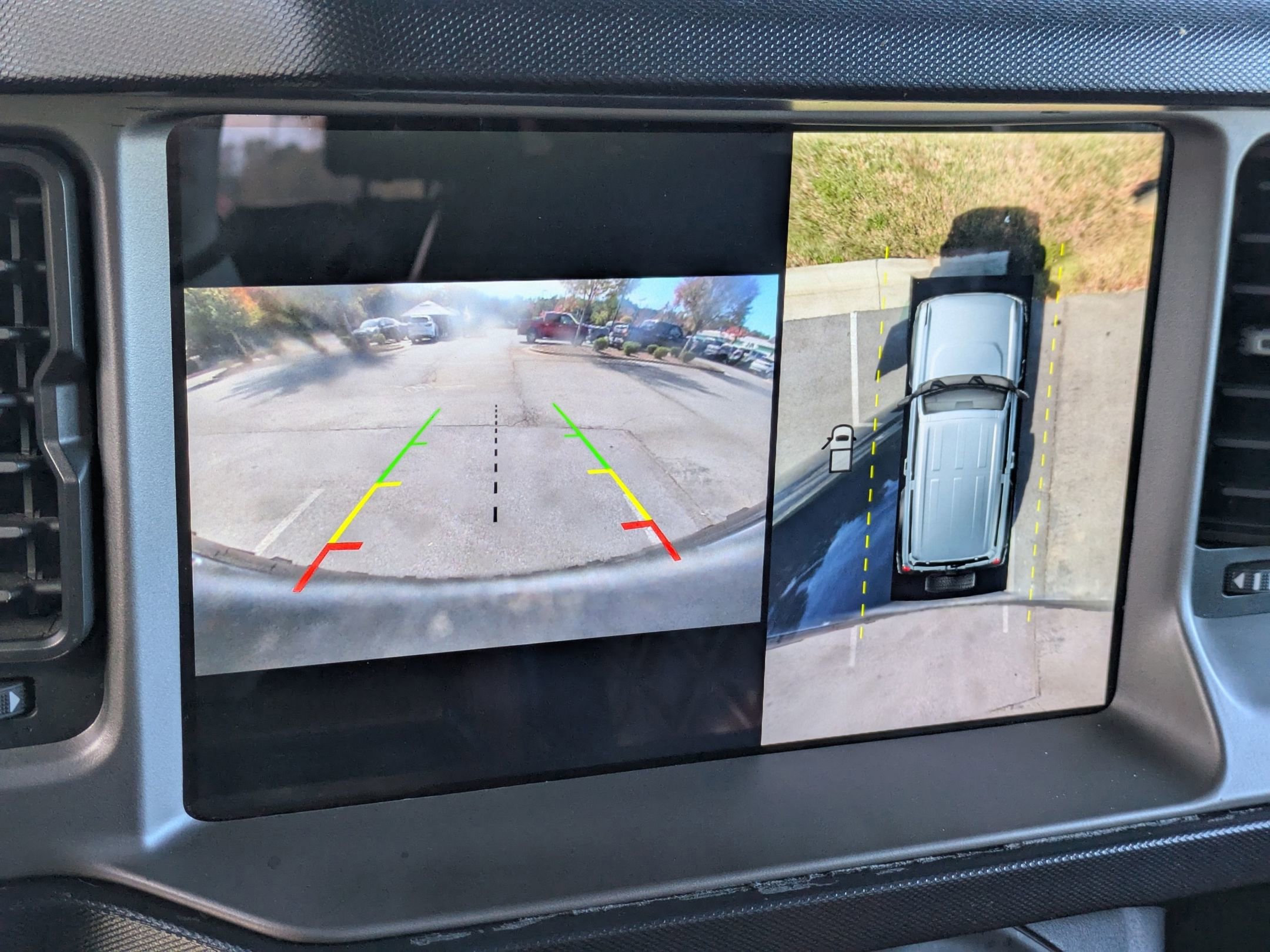 Certified 2021 Ford Bronco Outer Banks image 18