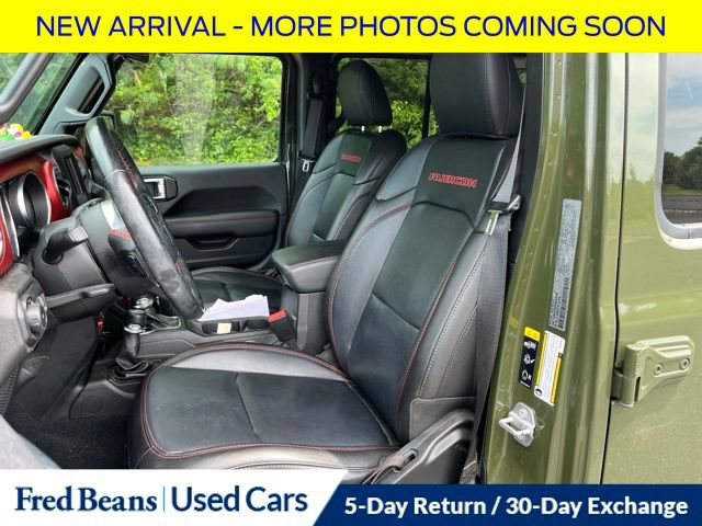 Used 2021 Jeep Wrangler Unlimited Rubicon w/ LED Lighting Group AWD/4WD image 19