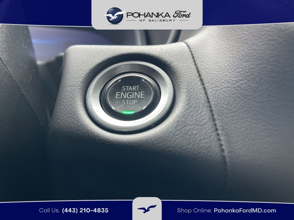 Used 2024 Chevrolet Suburban LT AWD/4WD image 13