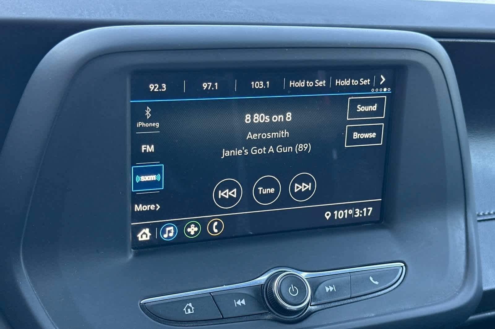 Used 2019 Chevrolet Camaro LT RWD image 18