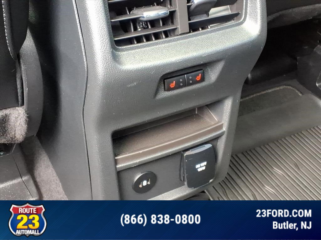 Certified 2022 Ford Edge Titanium w/ Equipment Group 301A AWD/4WD image 26