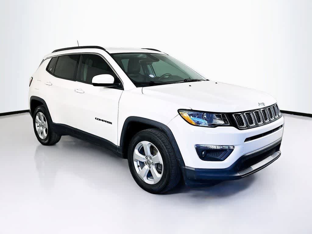 Used 2018 Jeep Compass Latitude FWD image 23