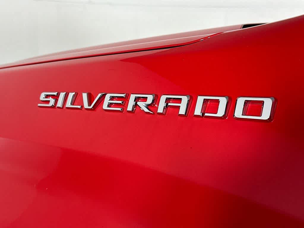 Used 2025 Chevrolet Silverado 1500 LT AWD/4WD image 7