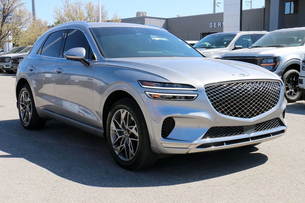 Used 2023 Genesis GV70 2.5T w/ Advanced Package image 4