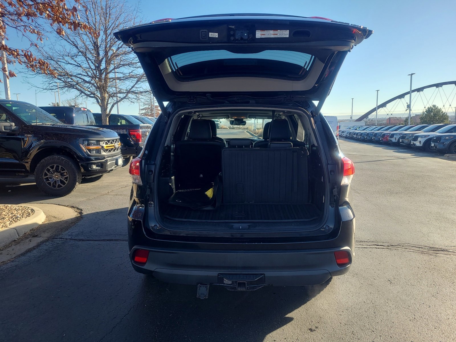 Used 2018 Toyota Highlander XLE image 33