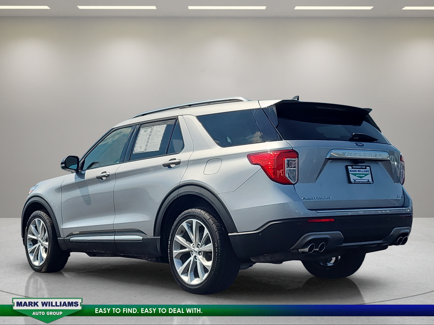 Certified 2022 Ford Explorer Platinum w/ Equipment Group 601A AWD/4WD image 6