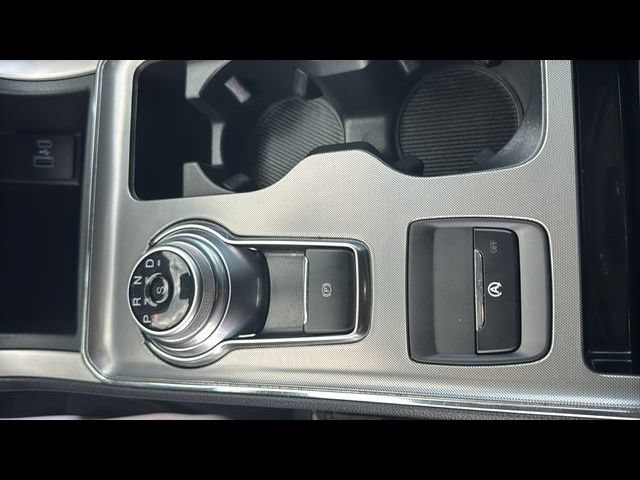Certified 2024 Ford Edge SEL w/ Sport Appearance Package AWD/4WD image 25