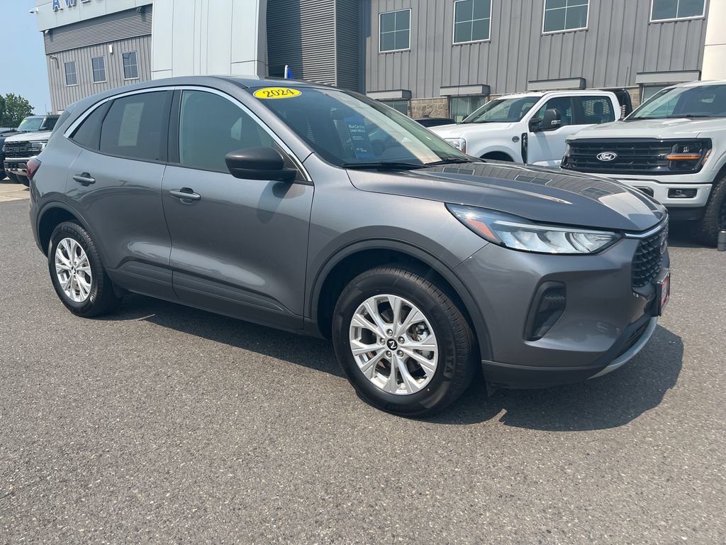 Certified 2024 Ford Escape Active AWD/4WD image 9