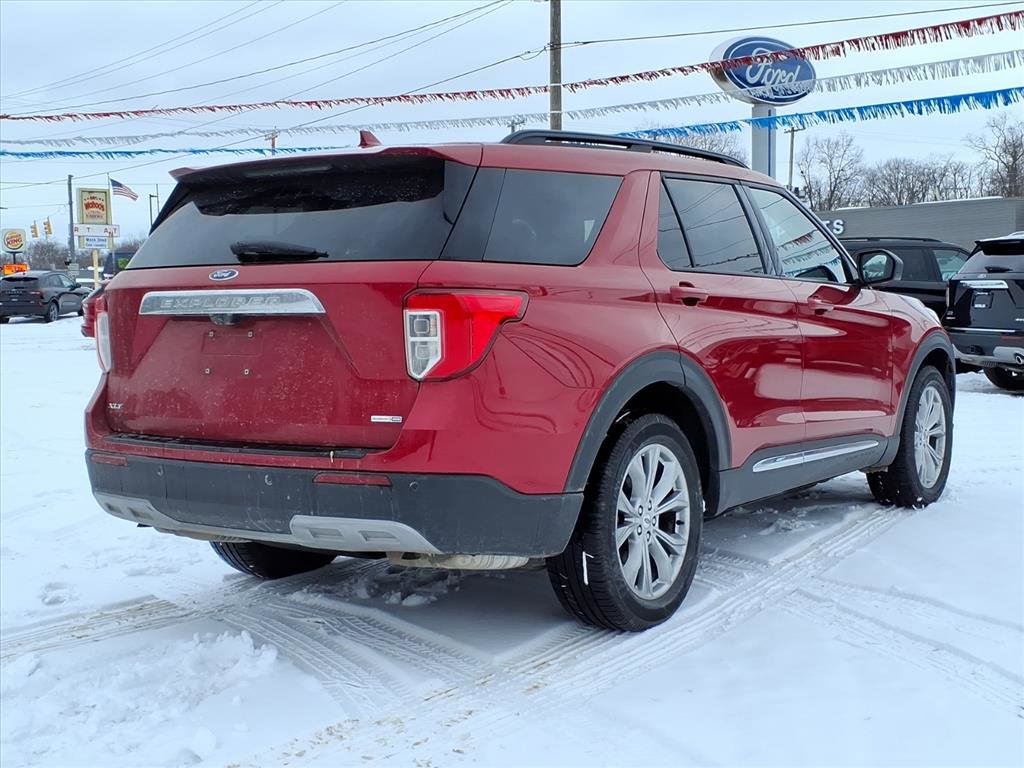Certified 2020 Ford Explorer XLT w/ Equipment Group 202A image 19